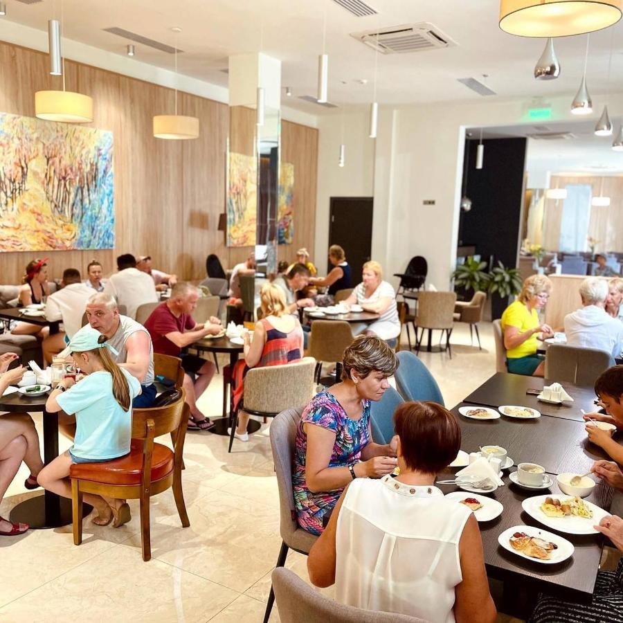Abaash Hotel Afon New Athos Buitenkant foto